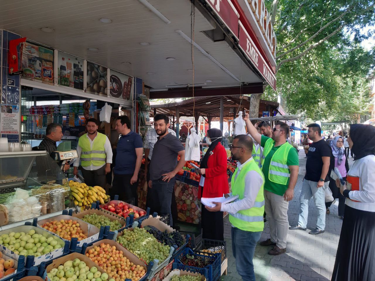 DEVA Partisi Onikişubat İlçe Teşkilatından esnaf ziyareti