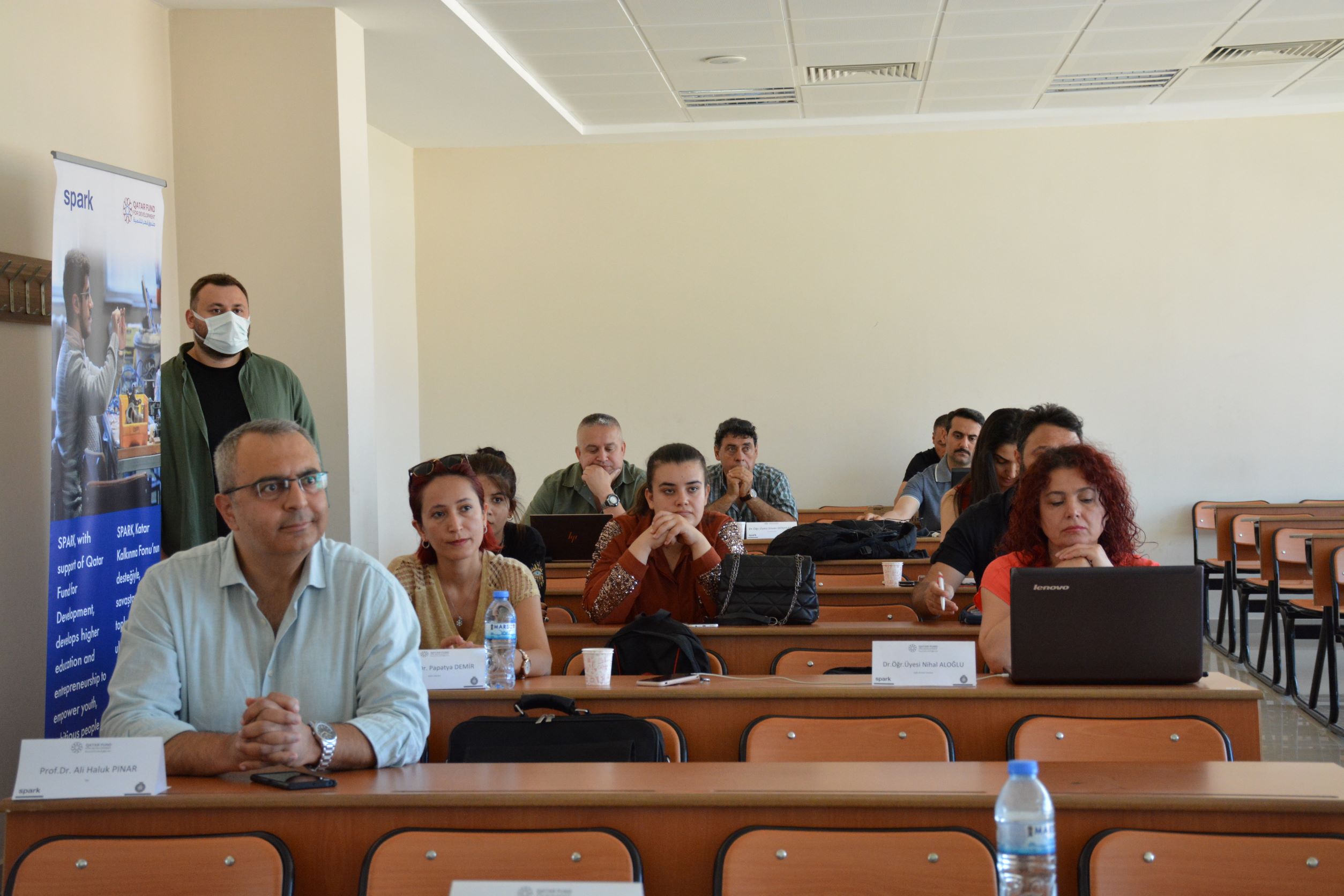 Girişimcilik Dersleri İçin Yeni Müfredat Oluşturma Çalışmaları Başlatıldı