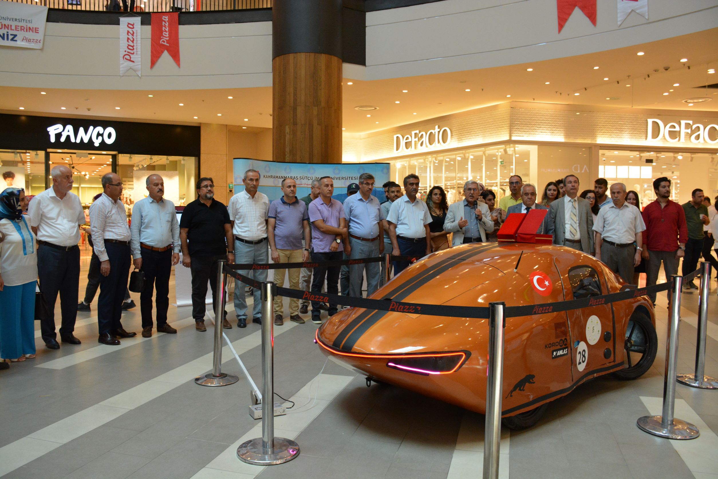 KSÜ, Piazza’daki Tanıtım Günlerine Damga Vurdu