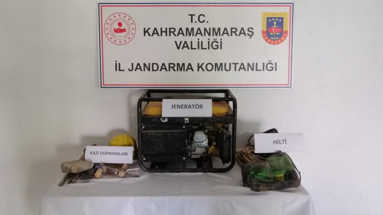 Elbistan’da kaçak kazı operasyonu!