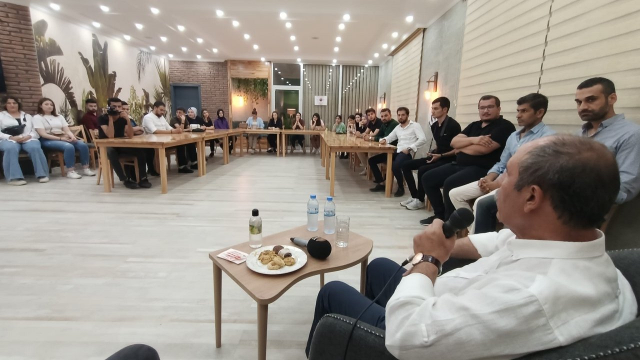 KMTSO Başkanı Balcıoğlu, öğrencilere tecrübelerini anlattı