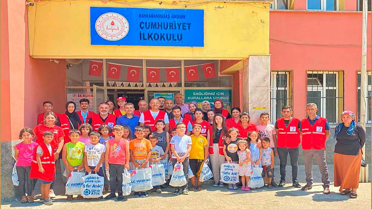 İzmir’den yetimlere el uzattılar