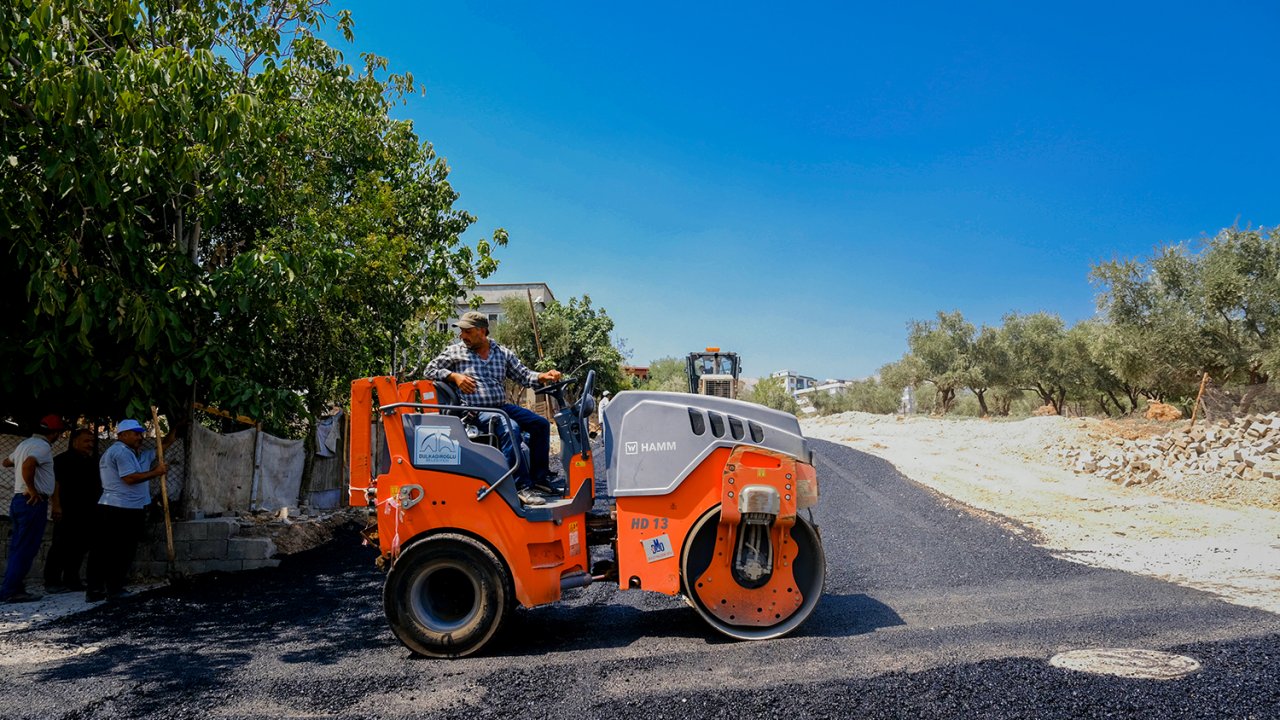 Dulkadiroğlu’nda Asfalt Çalışması Devam Ediyor