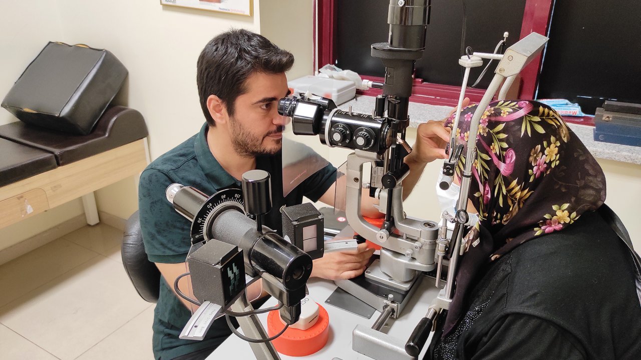 KSÜ Tıp, 55 bin göz muayenesi yaptı!