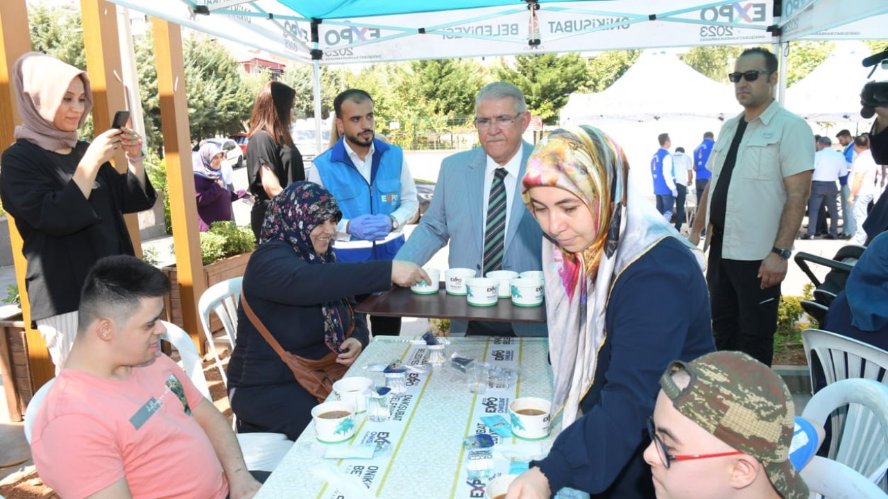 Başkan Mahçiçek’ten down sendromlu öğrencilere özel servis!