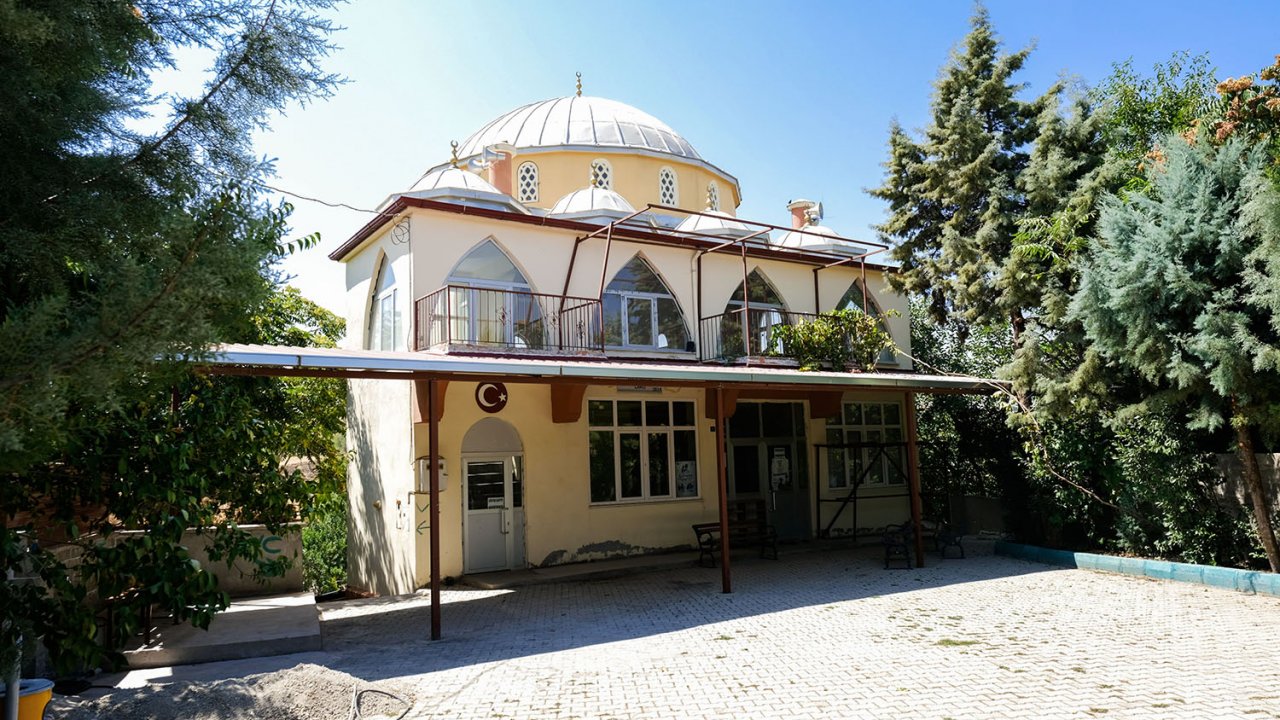 Kahramanmaraş’ta camilerde bakım onarım çalışması!