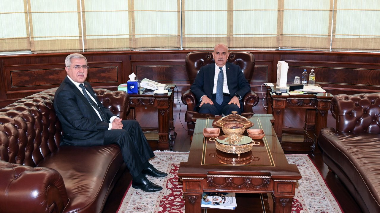 KSÜ Rektörü Can, Kahramanmaraşlı Tarım Bakanı Kirişçi'nin konuğu oldu!