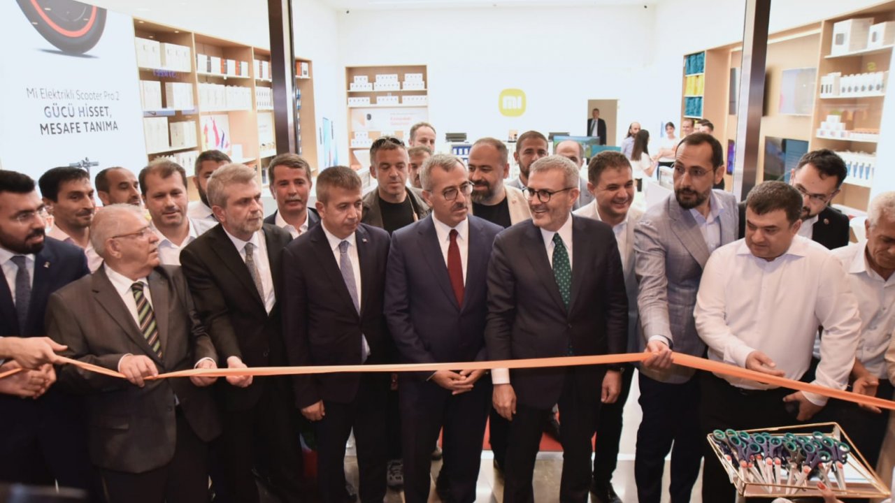 Kahramanmaraş'ta M Store Bölge Bayiliği açıldı