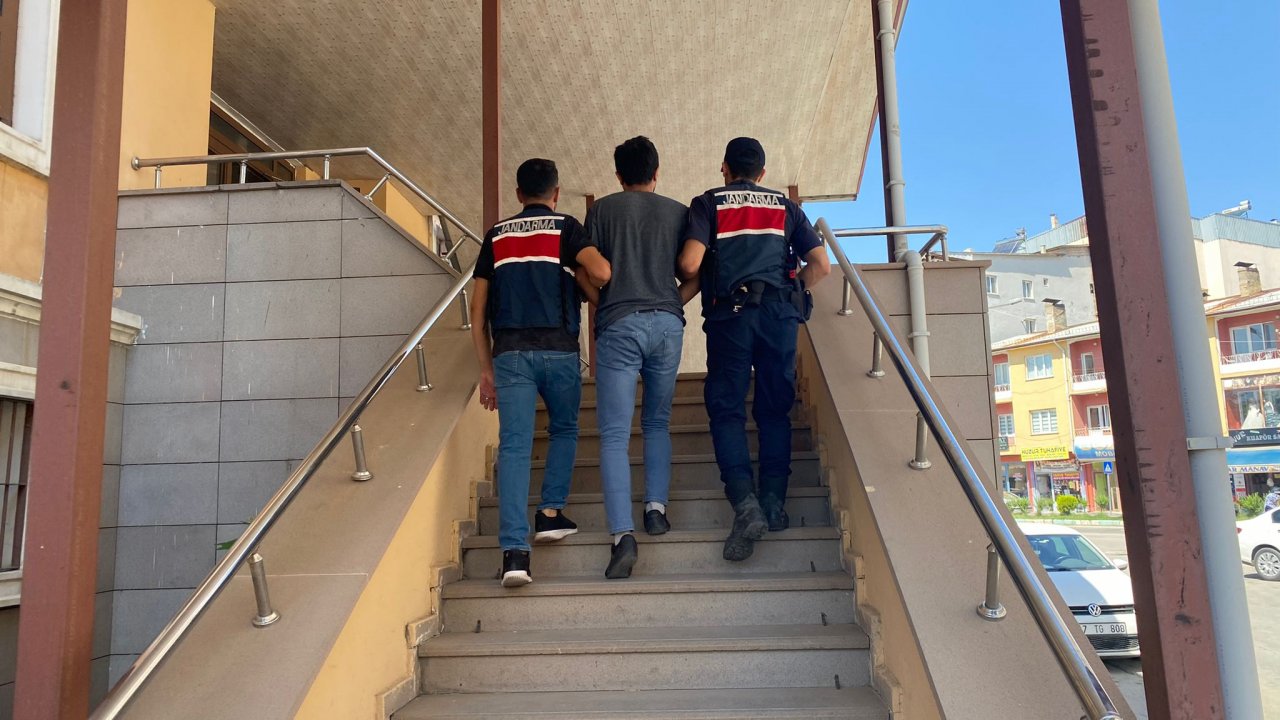 Göksun’da FETÖ’den aranan 3 kişi tutuklandı!