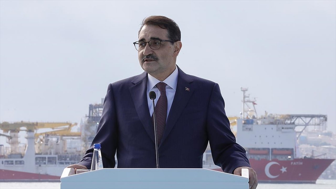 Bakan Dönmez: "Yüzyılın keşfinde 2 yılı geride bıraktık"