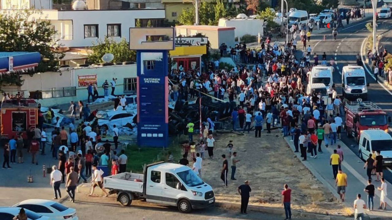 Kaza bölgesinde izleyici olma davranışı acilen terk edilmeli!