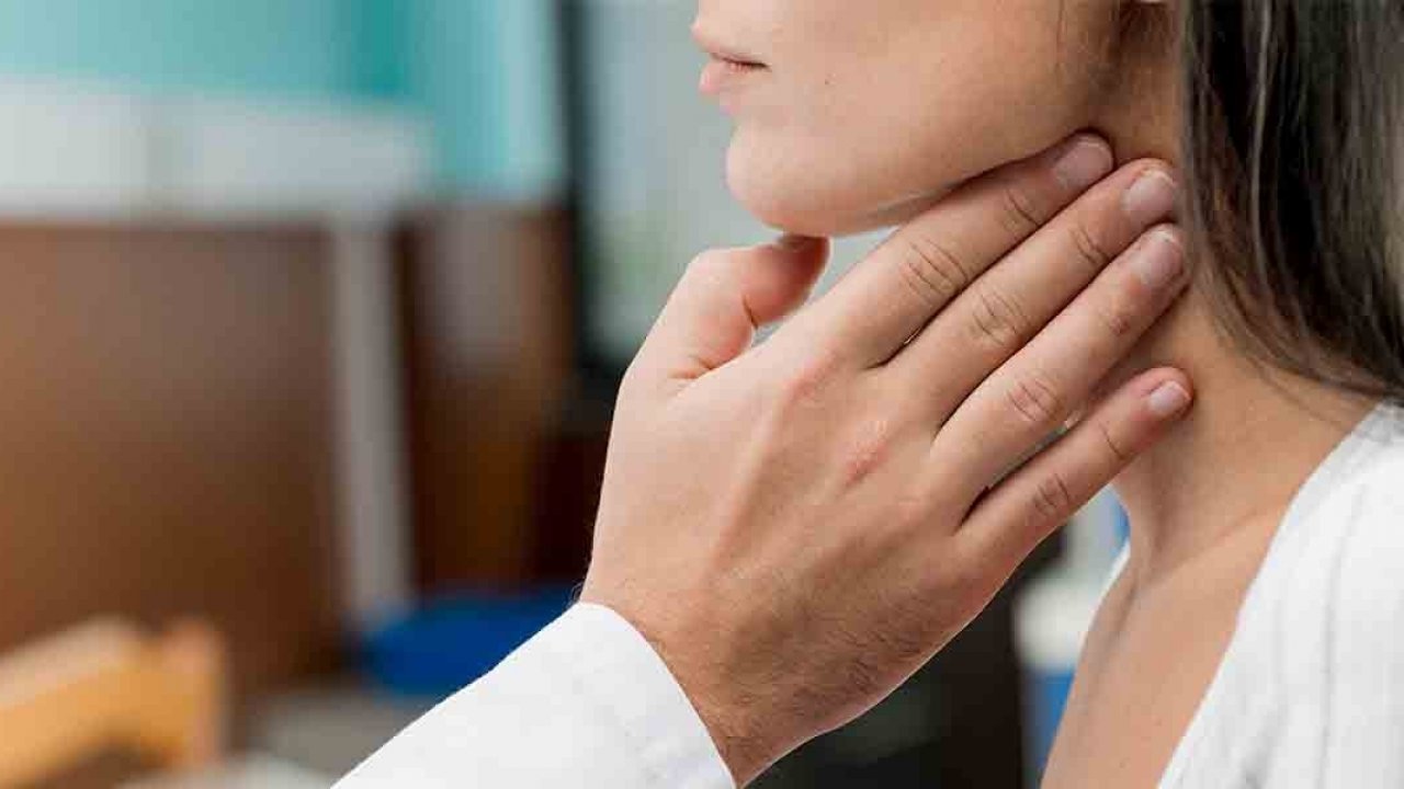 Geçmeyen boğaz ağrısı bel soğukluğu belirtisi!
