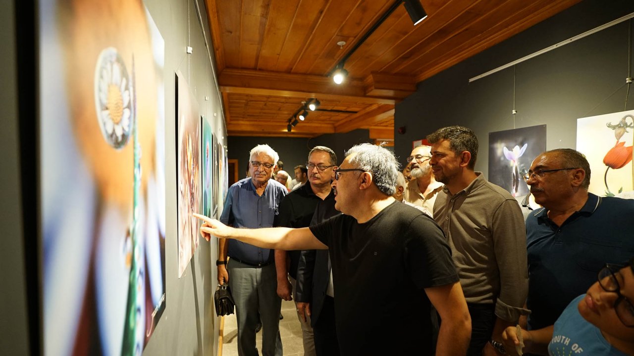 Kahramanmaraş’ta “Küçük Öyküler” Fotoğraf Sergisi Açıldı!