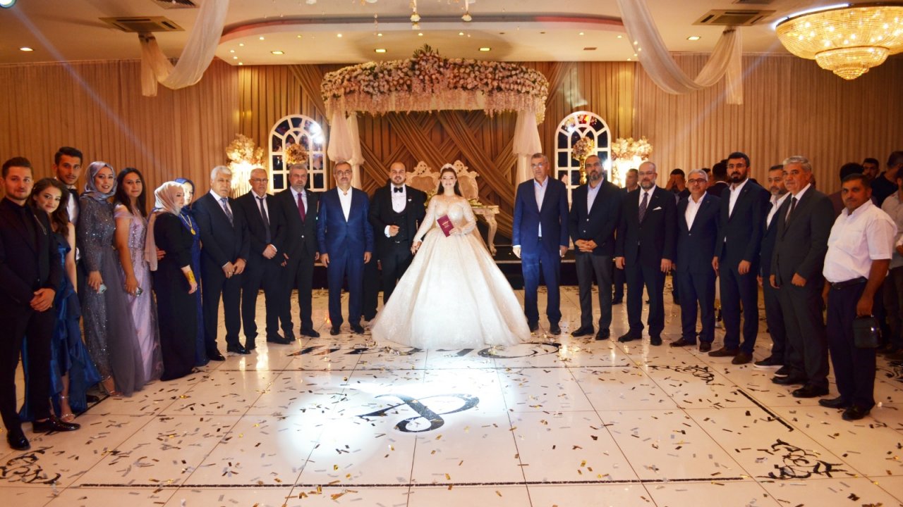 Doğruoğlu ve Çam ailesinin mutlu günü