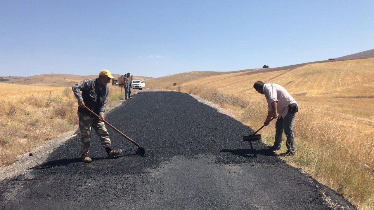 Afşin’de Mahallelerin Ulaşım Ağı Güçlendirildi!
