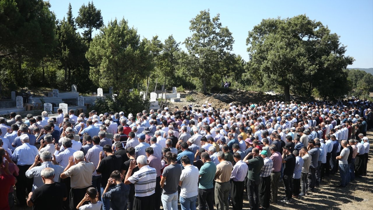 Andırın’da silahlı kavgada hayatını kaybeden 3 kişi defnedildi!