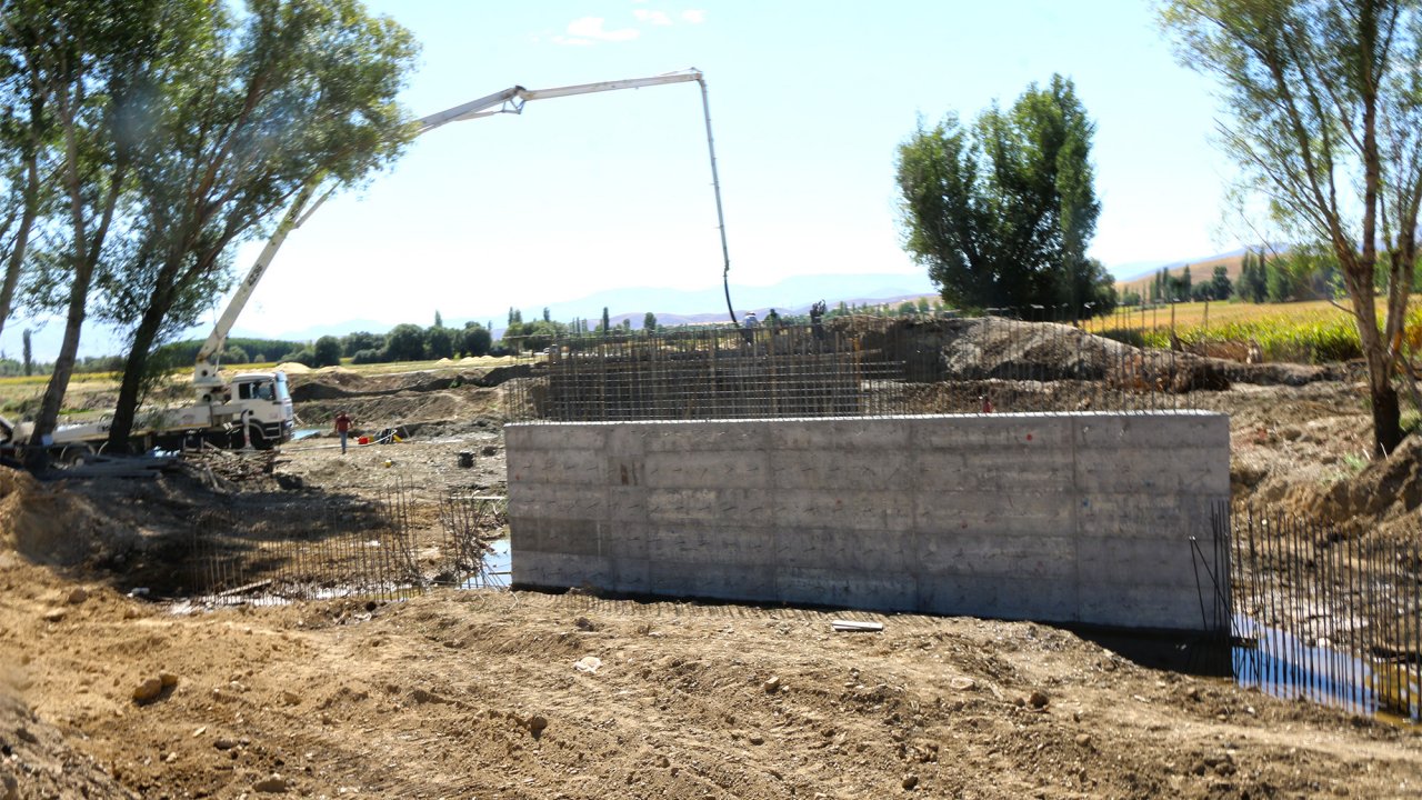 Afşin’de Yeni Köprü  çalışması başladı!