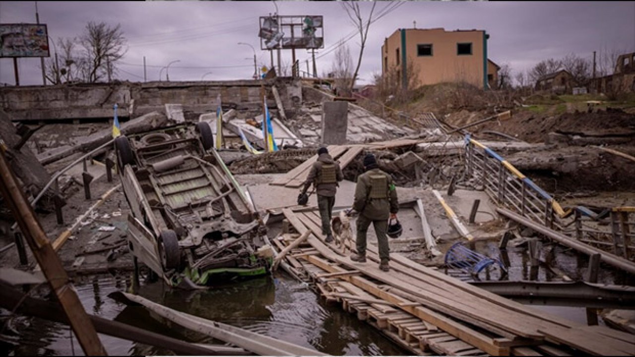 Ukrayna'nın yeniden yapılanma maliyetinin 349 milyar dolar olduğu tahmin ediliyor!