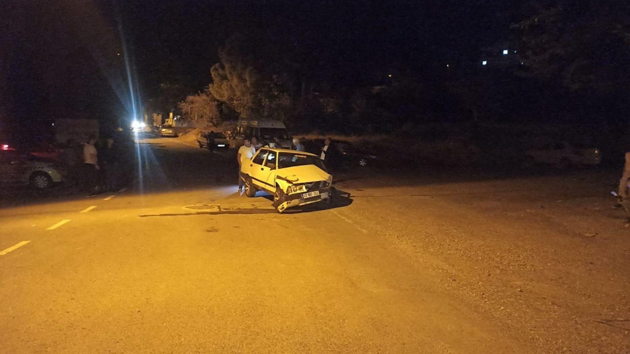 Kahramanmaraş’ta otomobiller çarpıştı! 4 yaralı var