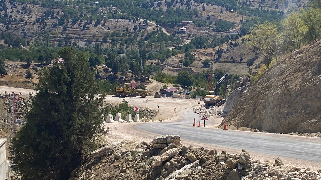 Ağabeyli Yolunda viraj sorunu çözülüyor!