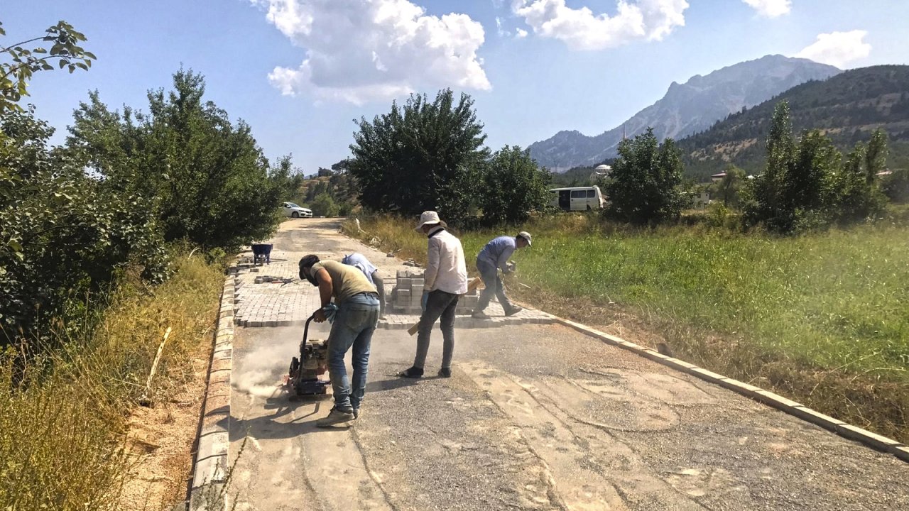 Kahramanmaraş’ta Parke Çalışması 1 Milyon Metrekareyi Aştı!