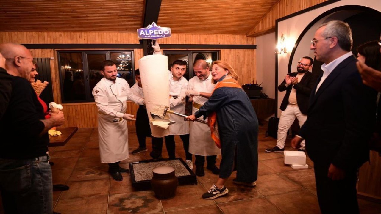 İTHİB Yönetimi Kahramanmaraş’ta balta ile dondurma kesti!