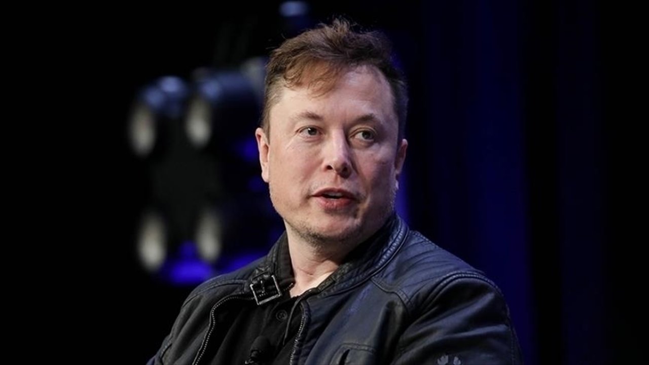 Elon Musk ilk defa Forbes 400'ün en zengini oldu!