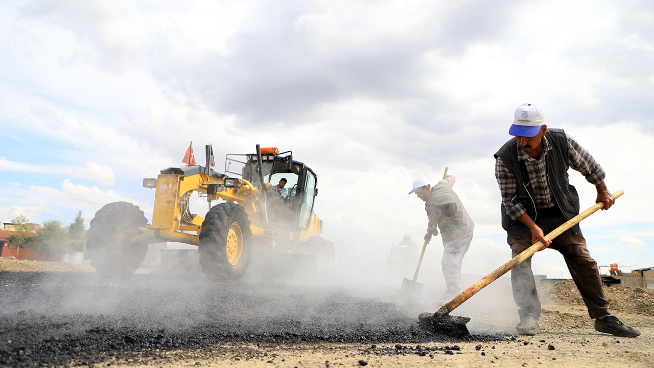 Dulkadiroğlu’ndan Asfalt Çalışması!