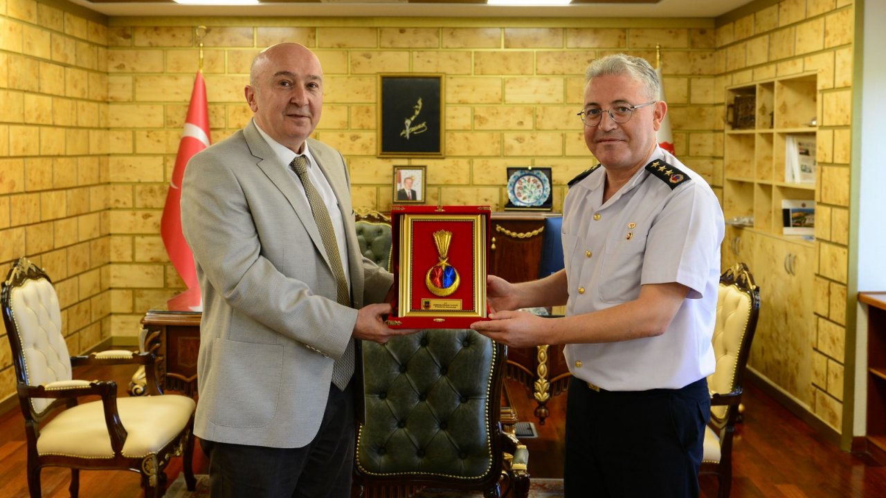 İl Jandarma Komutanı Yağan’dan KSÜ Rektörü Yasım’a Ziyaret!