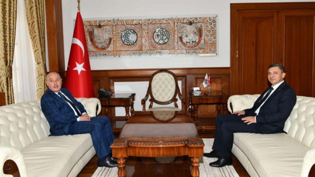 Kahramanmaraş Valisi Coşkun'dan Malatya Valisi Şahin'e ziyaret!