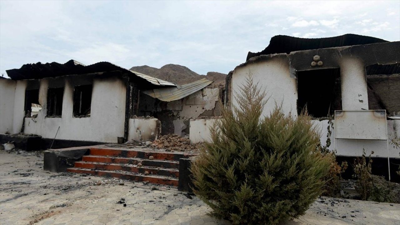 Kırgız-Tacik sınırındaki çatışmada 640 ev hasar gördü