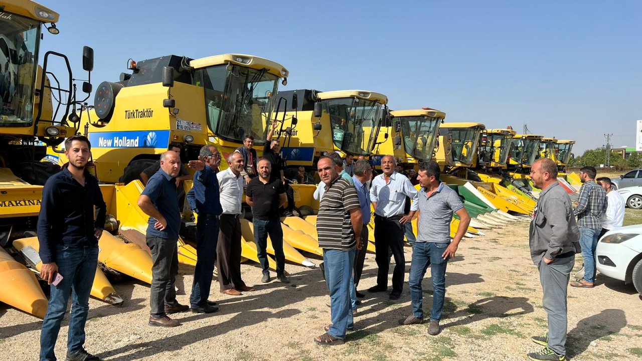 Elbistan’da zam isteyen biçerdöver kontak kapattı!