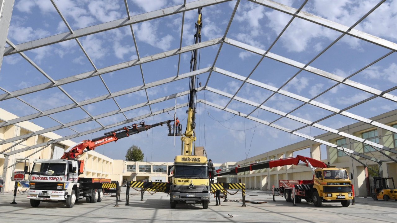 Kahramanmaraş’ta Yüzlerce Yayınevi ve Yazar Kitapseverlerle Buluşacak!