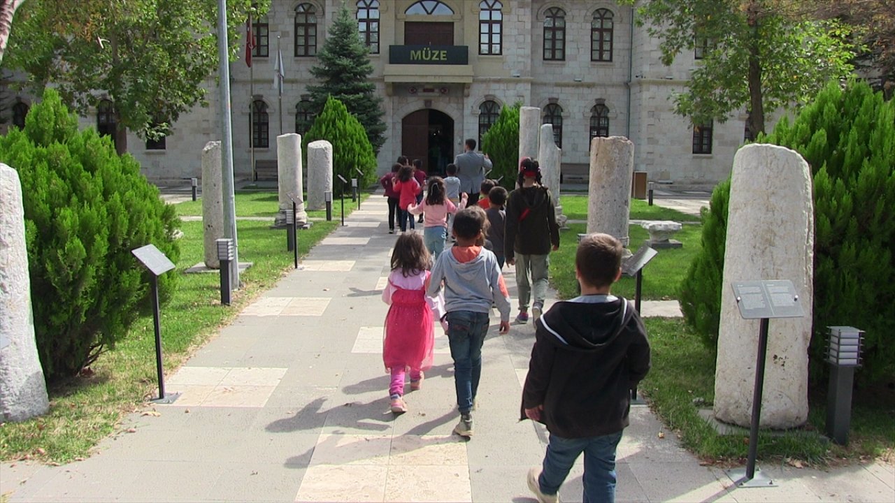 Kahramanmaraş'ta kırsaldaki öğrenciler için gezi düzenlendi!