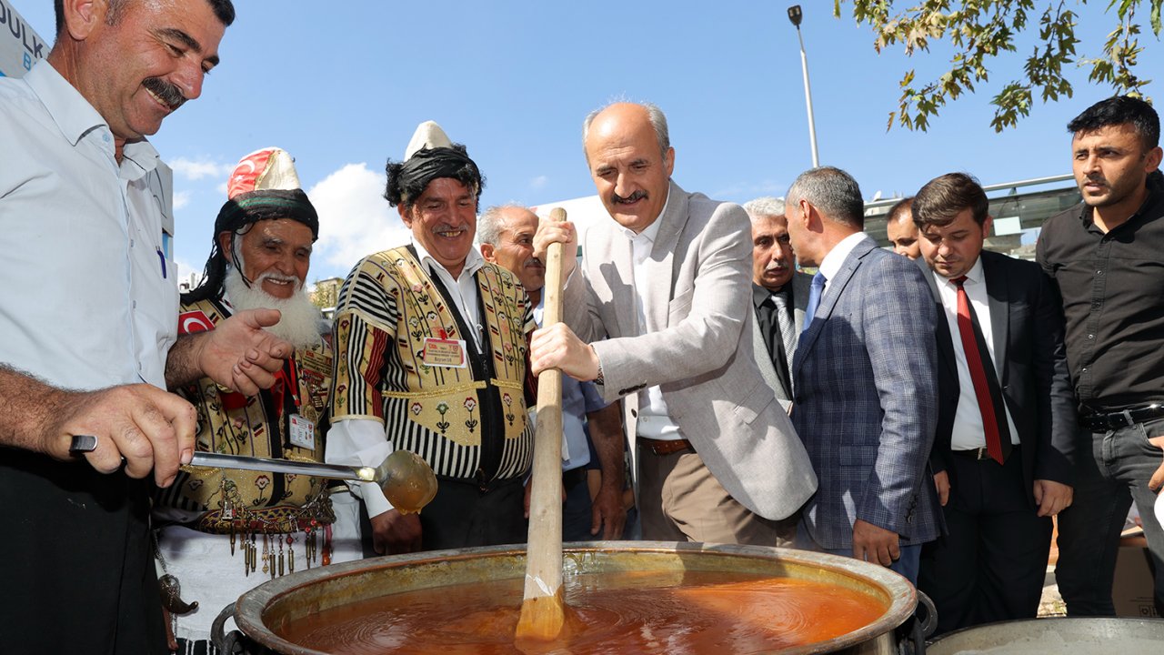 Başkan Okay: “Dulkadiroğlu’nun Değerlerini Ortaya Çıkarıyoruz”