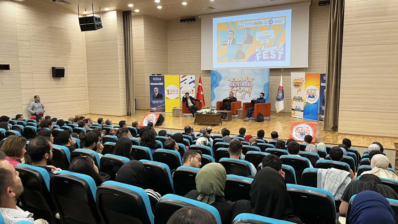 Kahramanmaraş’ta Gazeteciler Gençlere Altın Değerinde Bilgiler Aktardı