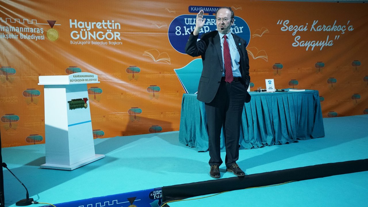 Türk Edebiyatının Önemli İsimleri Kahramanmaraş’ta Kitapseverlerle Buluştu