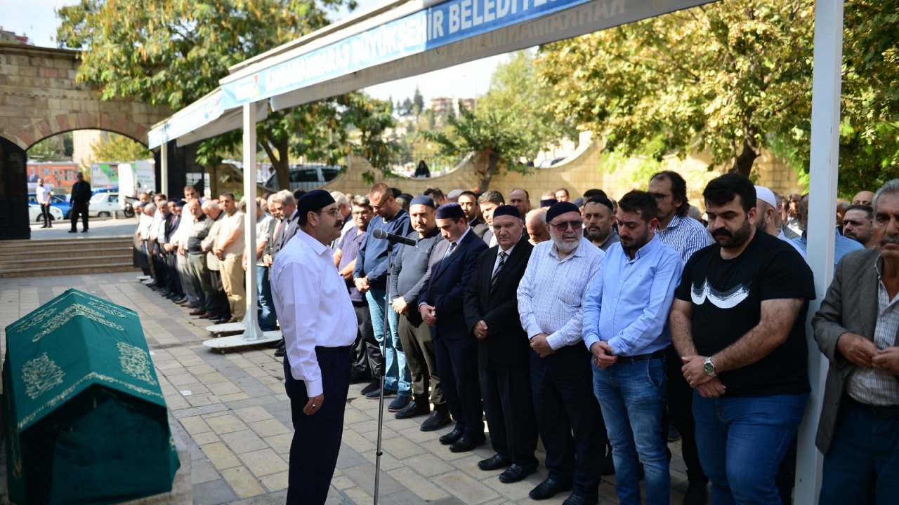 İş İnsanı Cengiz Onaran Babasını Kaybetti