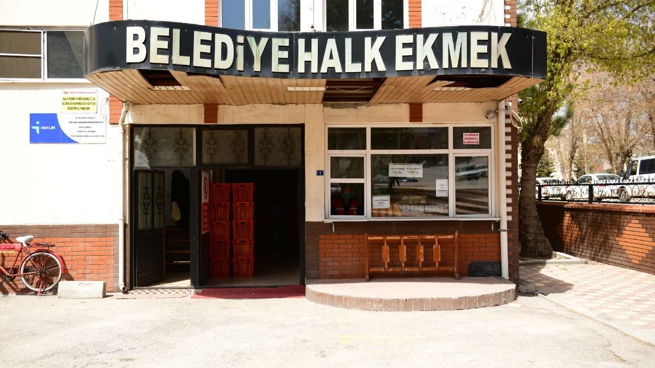 Elbistan Halk Ekmek Fabrikasında üretim kontrollü başladı