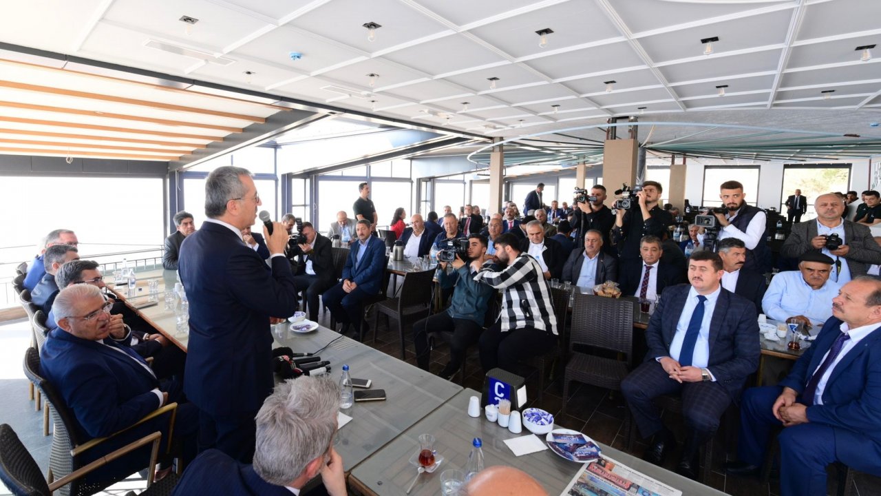 Başkan Güngör: “Kahramanmaraş İçin El Birliğiyle Çalışıyoruz”