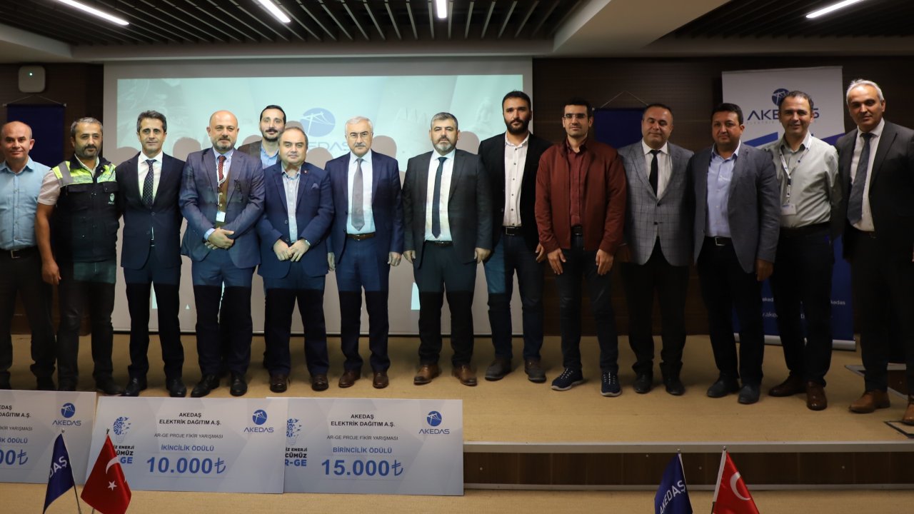 AKEDAŞ AR-GE Proje Fikir Yarışmasında Ödüller Sahiplerini Buldu!