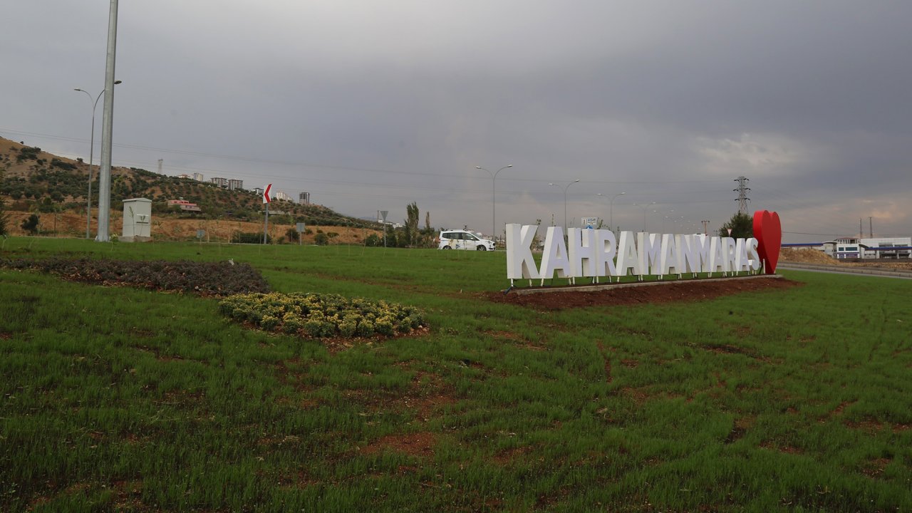 Kahramanmaraş’ın Girişleri Renkleniyor!