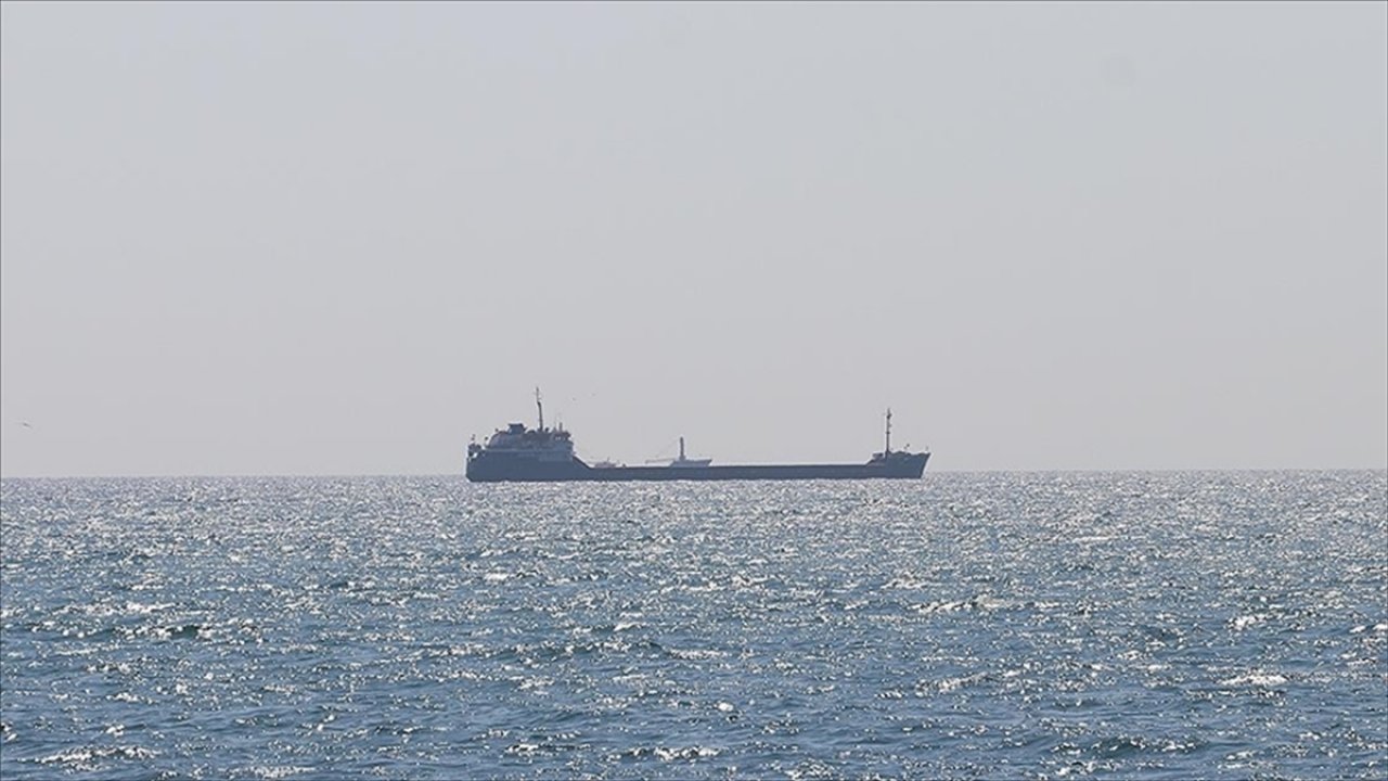 Rusya tahıl koridoru boyunca gemilerin hareketini durdurdu