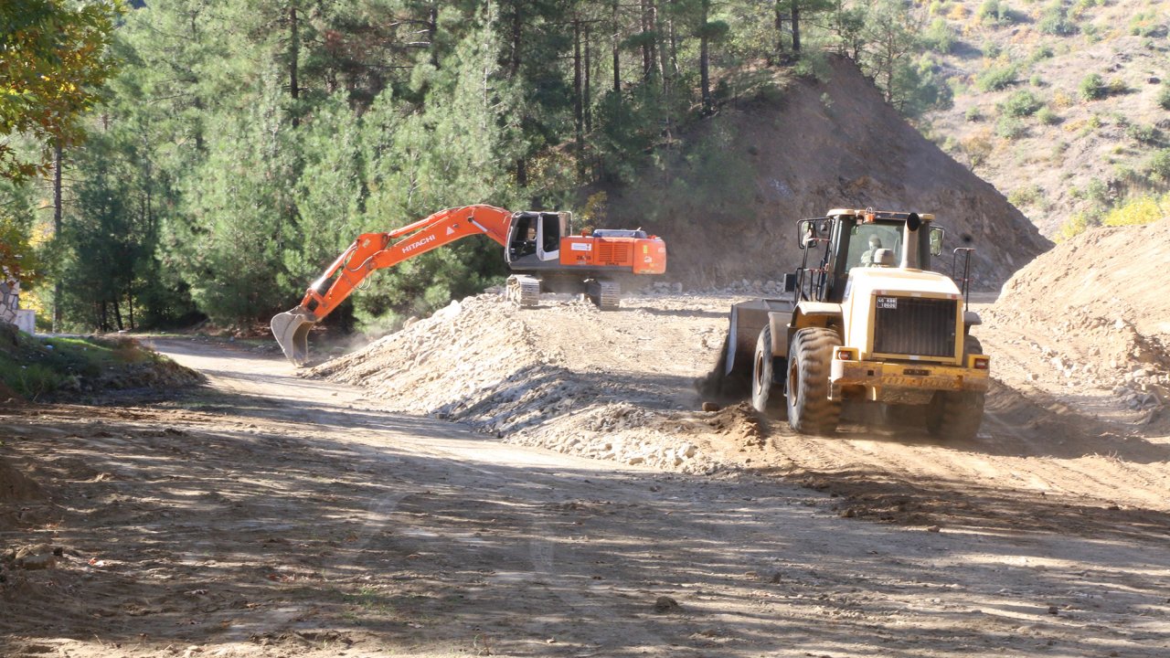 Onikişubat ve Andırın Arasındaki Ulaşım 15 Kilometre daha kısalıyor