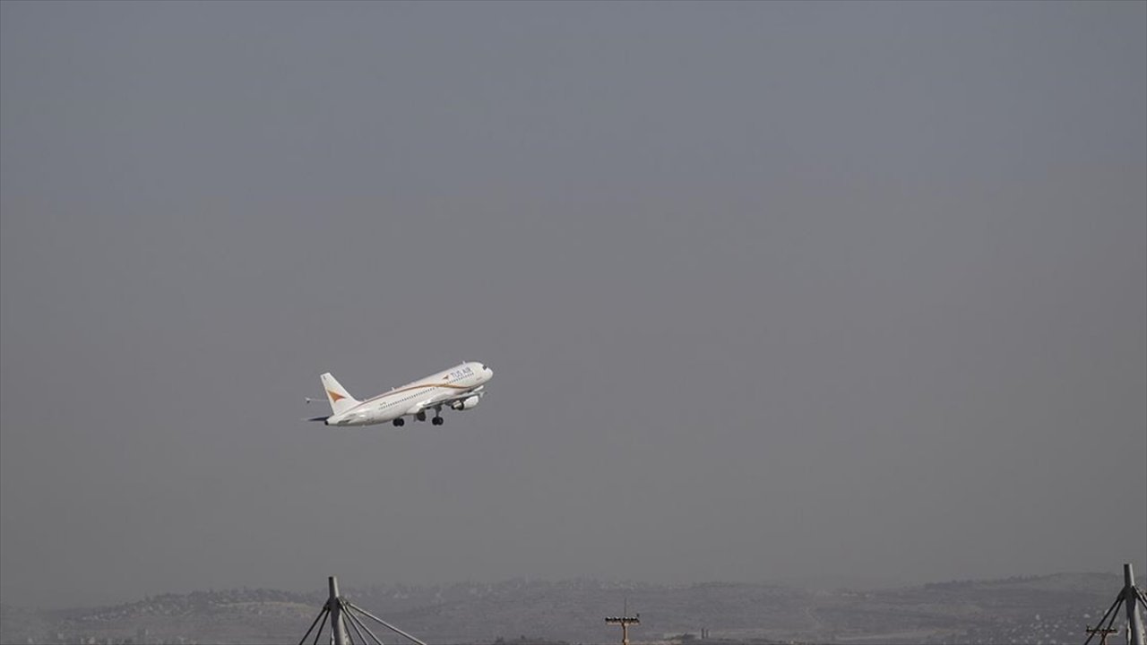 İsrail’den Katar’a ilk doğrudan uçak seferi gerçekleşti