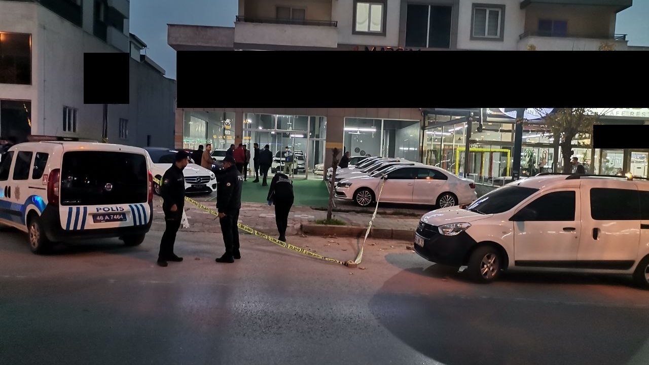 Kahramanmaraş’ta işyerine kurşun yağdırdı!