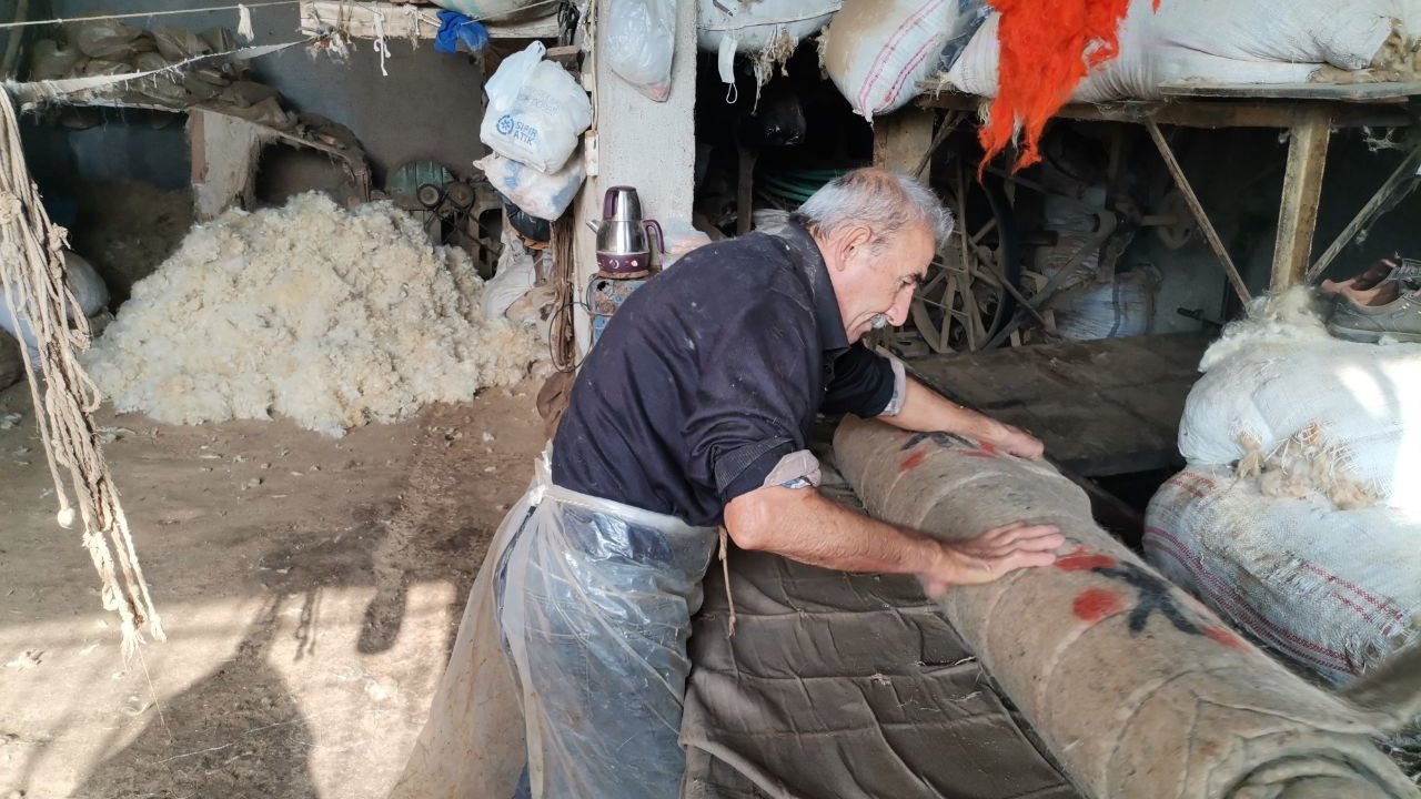 Kahramanmaraş’ta son keçe ustalarının 55 yıllık mücadelesi!