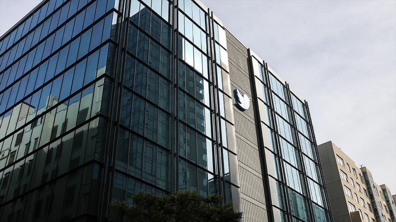Twitter'da Musk yönetiminde temizlik işçileri tazminatsız işten çıkarıldı