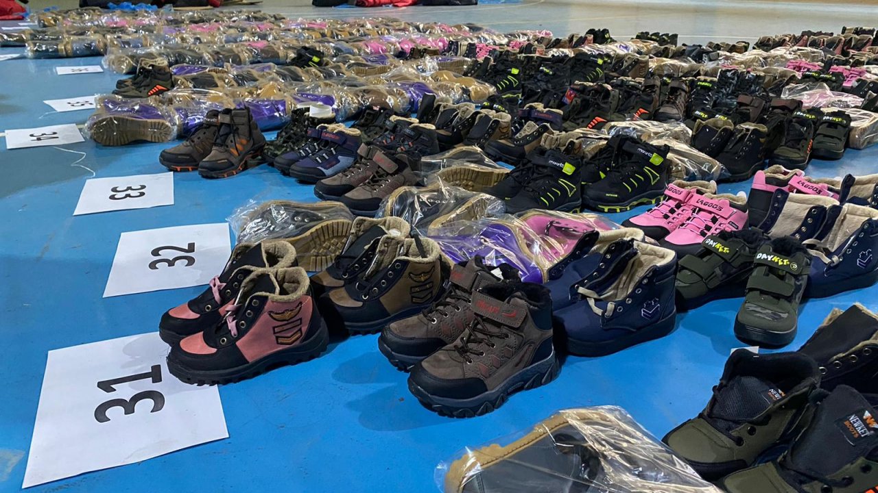 Kahramanmaraş'ta hayırsever iş insanından gönülleri ısıtan yardım!