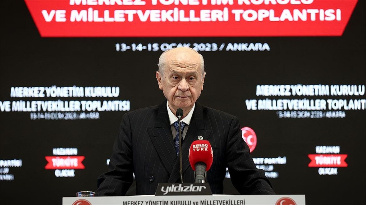 MHP Genel Başkanı Bahçeli: "Cumhurbaşkanımız Recep Tayyip Erdoğan'ın etrafında tek yumruk olalım"